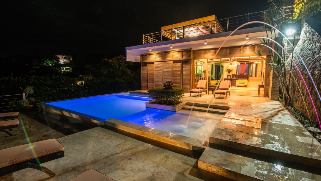 Villa Julia in Las Terrenas with marvellous views and an illuminated pool