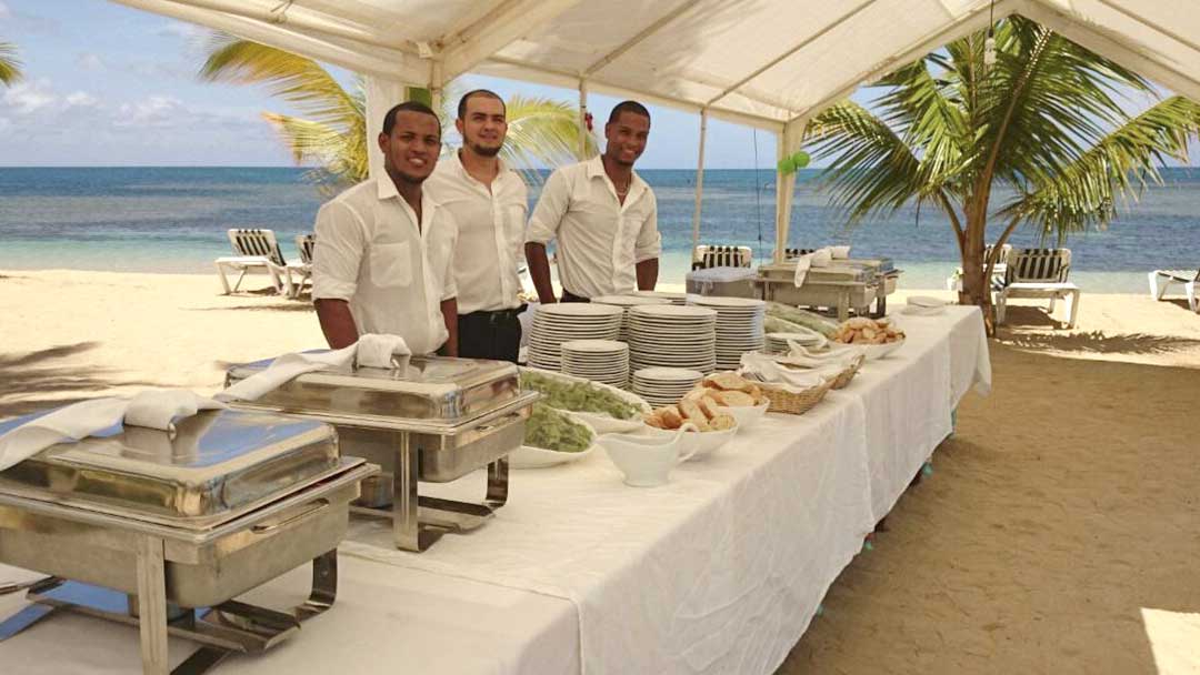 A buffet at one of our luxury villas by MI CORAZON catering