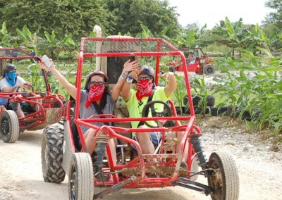 A buggy adventure tour with WICKED Travel