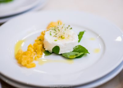 Goat cheese with pineapple chutney