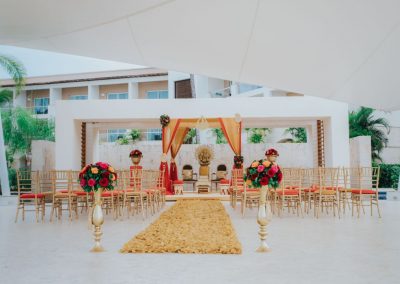 Destination wedding ceremony in the Caribbean - Grand Memories Punta Cana