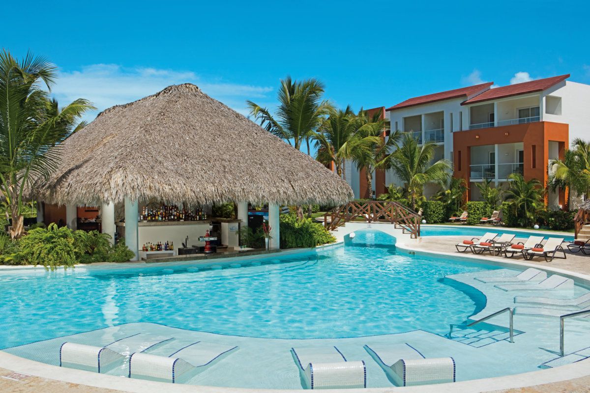Swim Up Bar at the all inclusive hotel Now Larimar in Punta Cana, Dominican Republic
