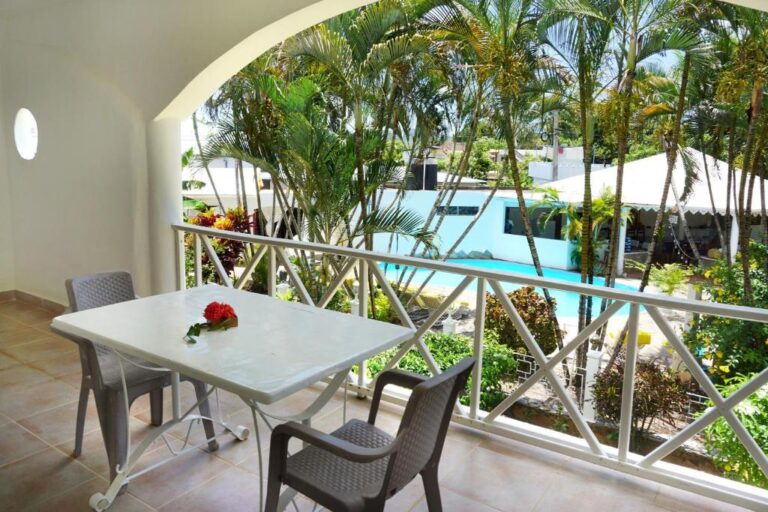 C. a La Playita, Las Galeras